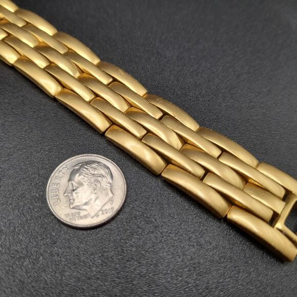Vintage Monet Gold Plated Link Bracelet, Satin Finish, 7 1/2 Inches - Picture 4 of 10